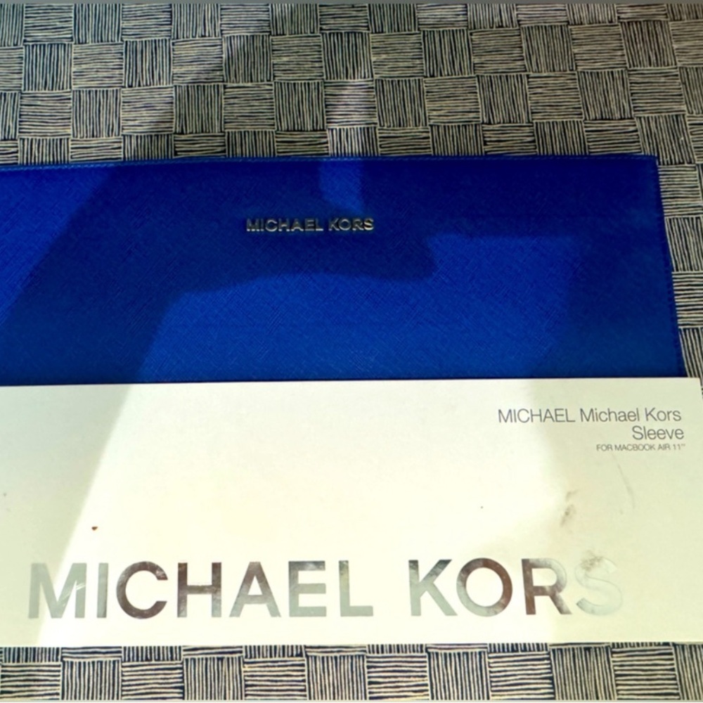 Michael Kors Saffiano Sleeve for MacBook Air 11"